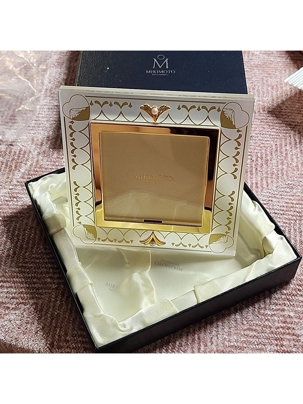 Mikimoto International Vintage 4x4 inches Photo Frame with real pearl